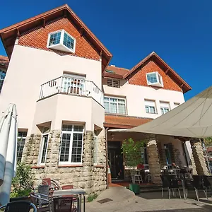 Harrison Etxea Hotel
